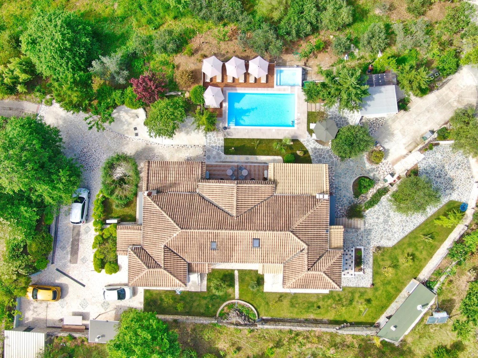 The Stone Villas Ano Korakiana Exterior photo